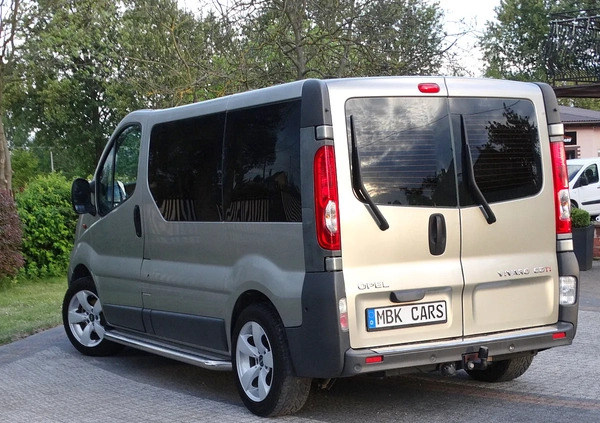 Opel Vivaro cena 46900 przebieg: 160616, rok produkcji 2011 z Bieżuń małe 631